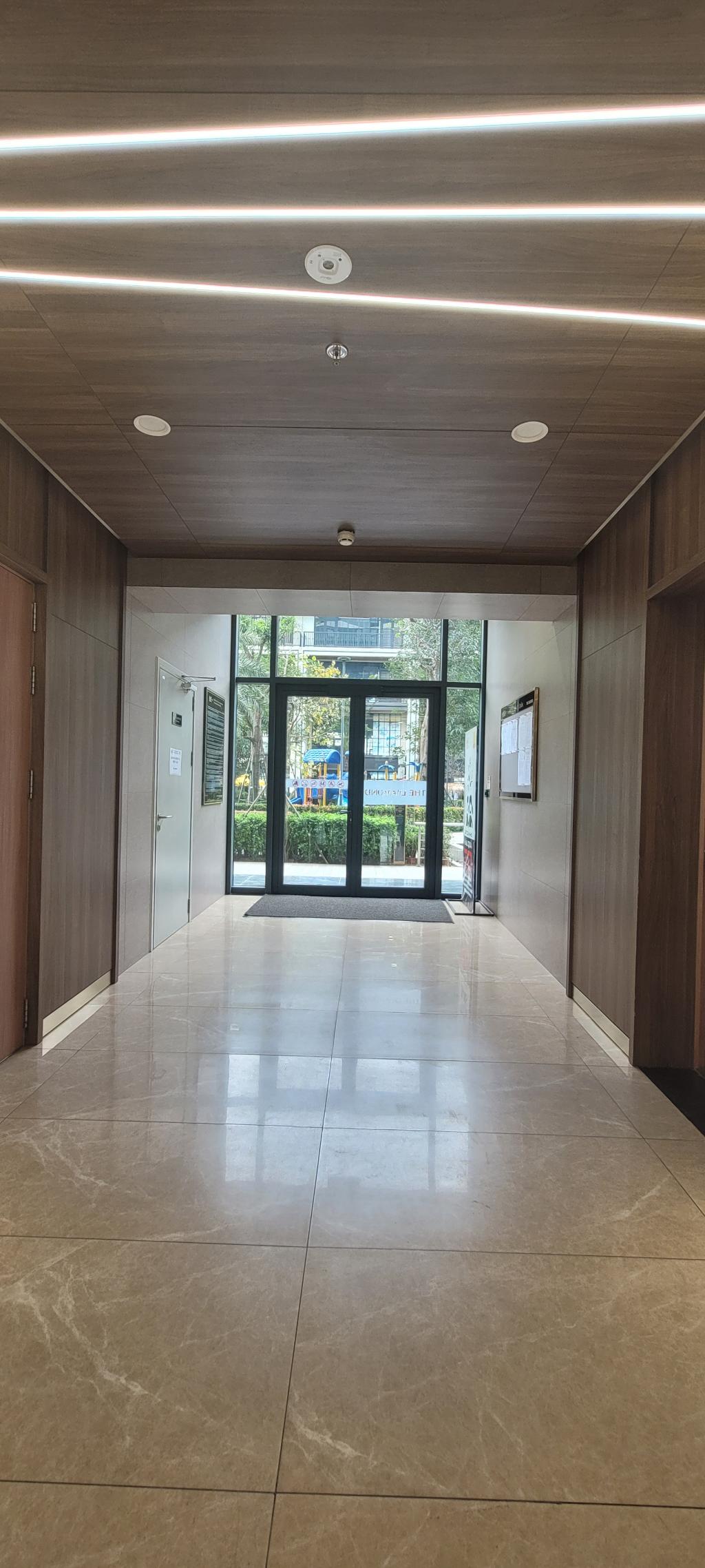 Bán căn hộ chung cư The Matrix One,  88 m2, 2PN, 2WC, giá ưu đãi